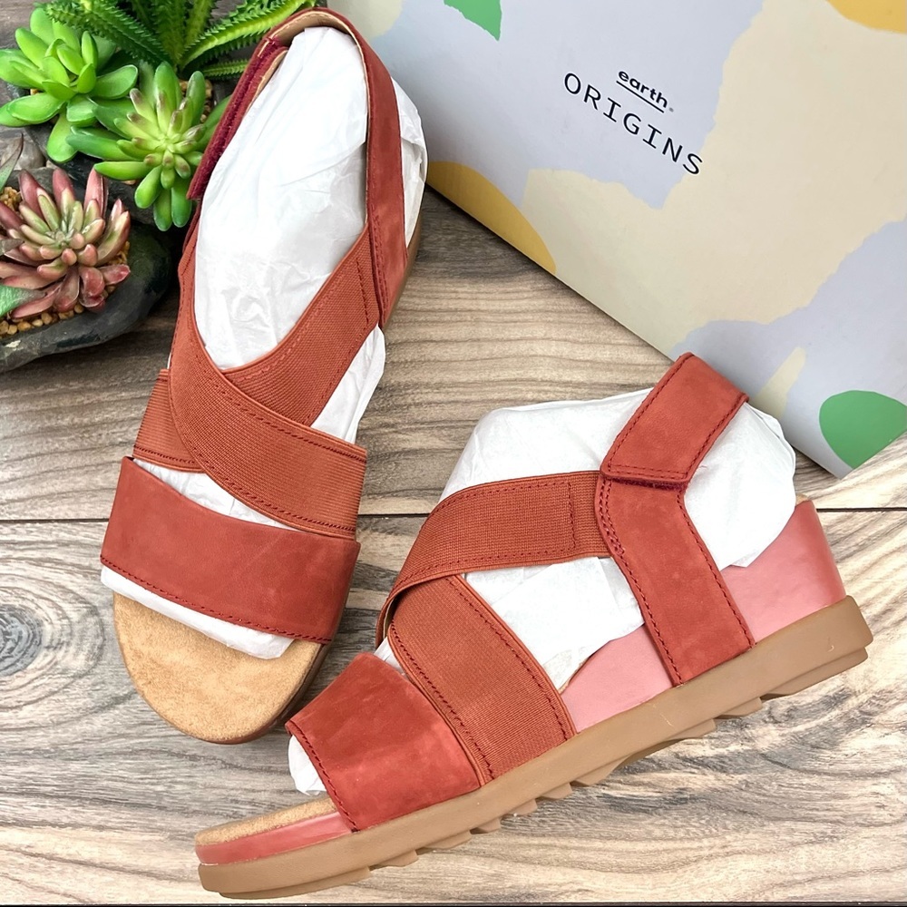 NIB Earth Origins 8W 9W Carren Leather Strappy Wedge Sandal Brick